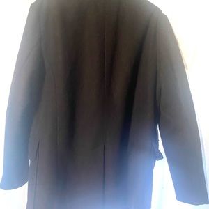 Men’s Perry Ellis wool blend heavy winter coat brown large